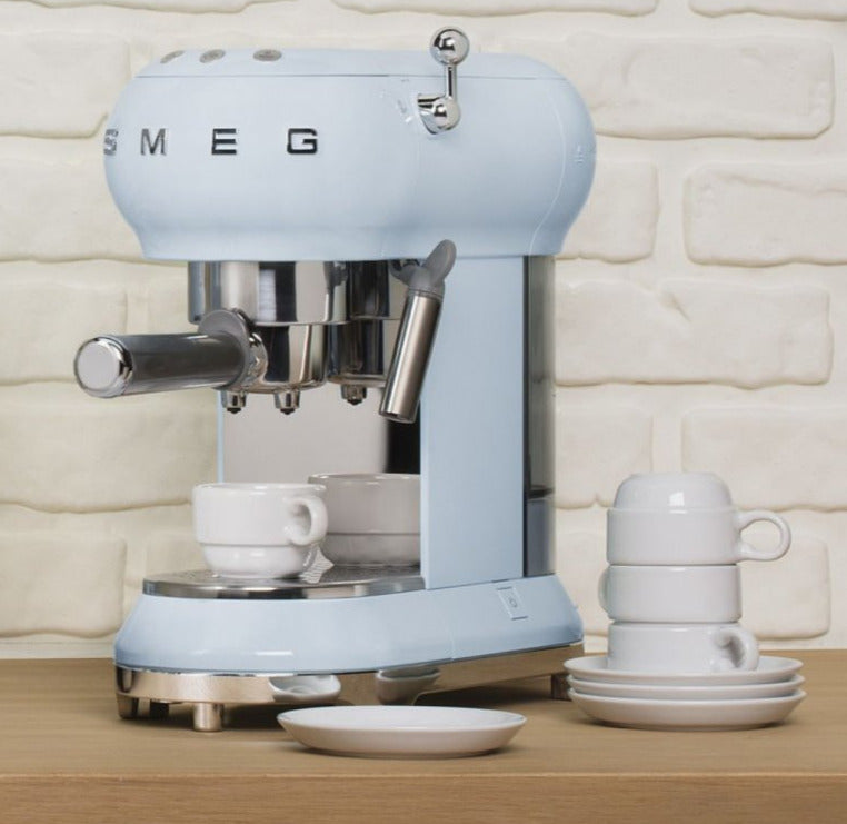 Espresso Coffee Machine Smeg Color Azul Pastel