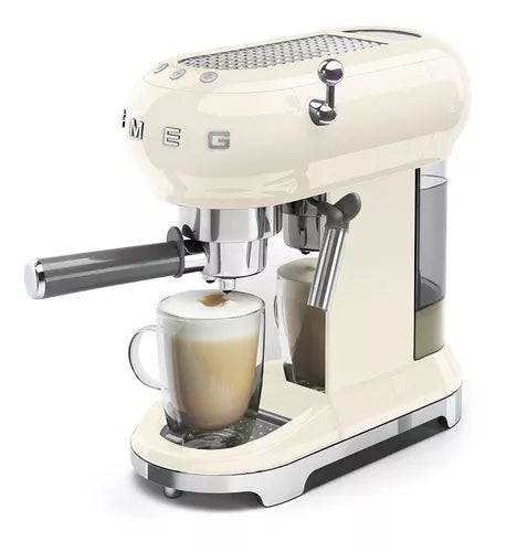 Espresso Coffee Machine Smeg Color Crema