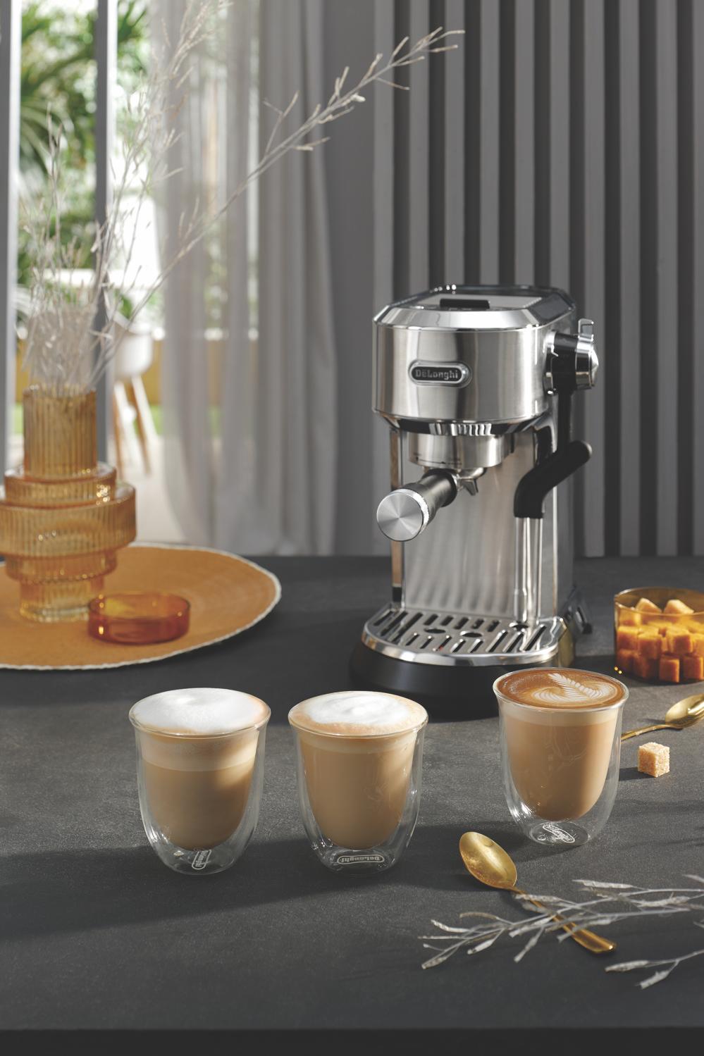 Cafetera Delonghi Dedica Maestro Plus